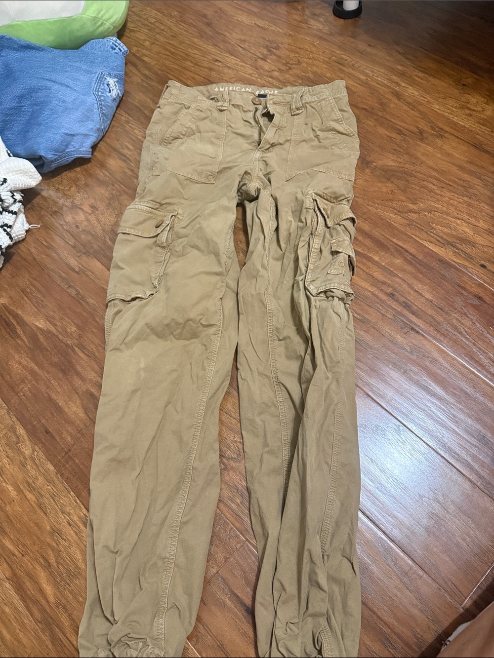American Eagle Outfitters Tan Women’s Cargo Pants